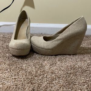 Aldo tan wedge